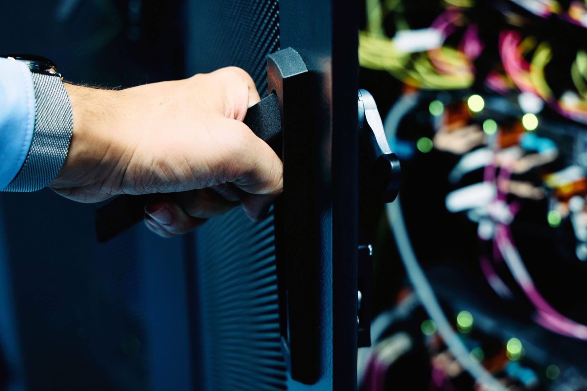 Netzwerkverkabelung im Datacenter Rhein-Neckar II