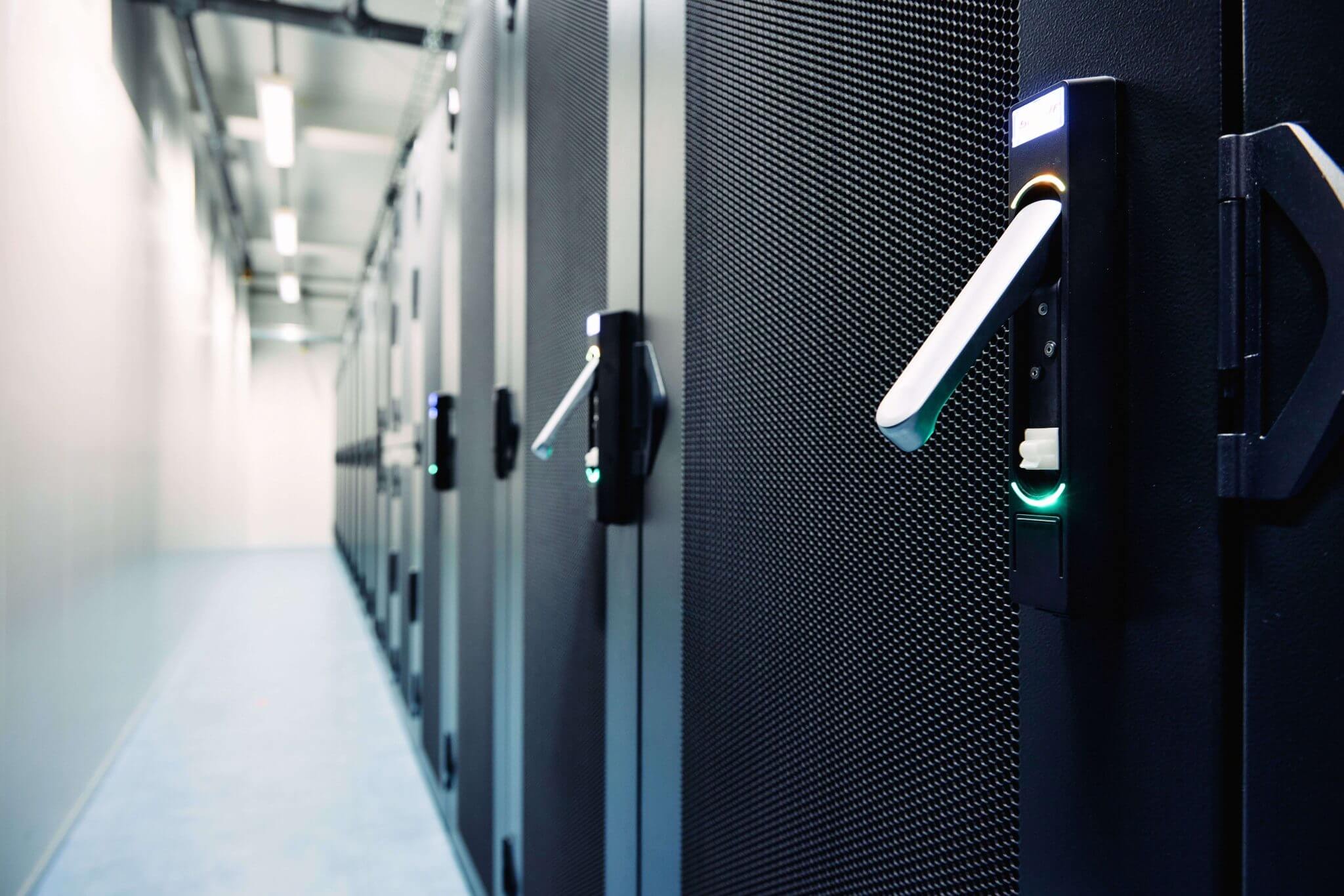 Serverrack im Datacenter Rhein-Neckar II